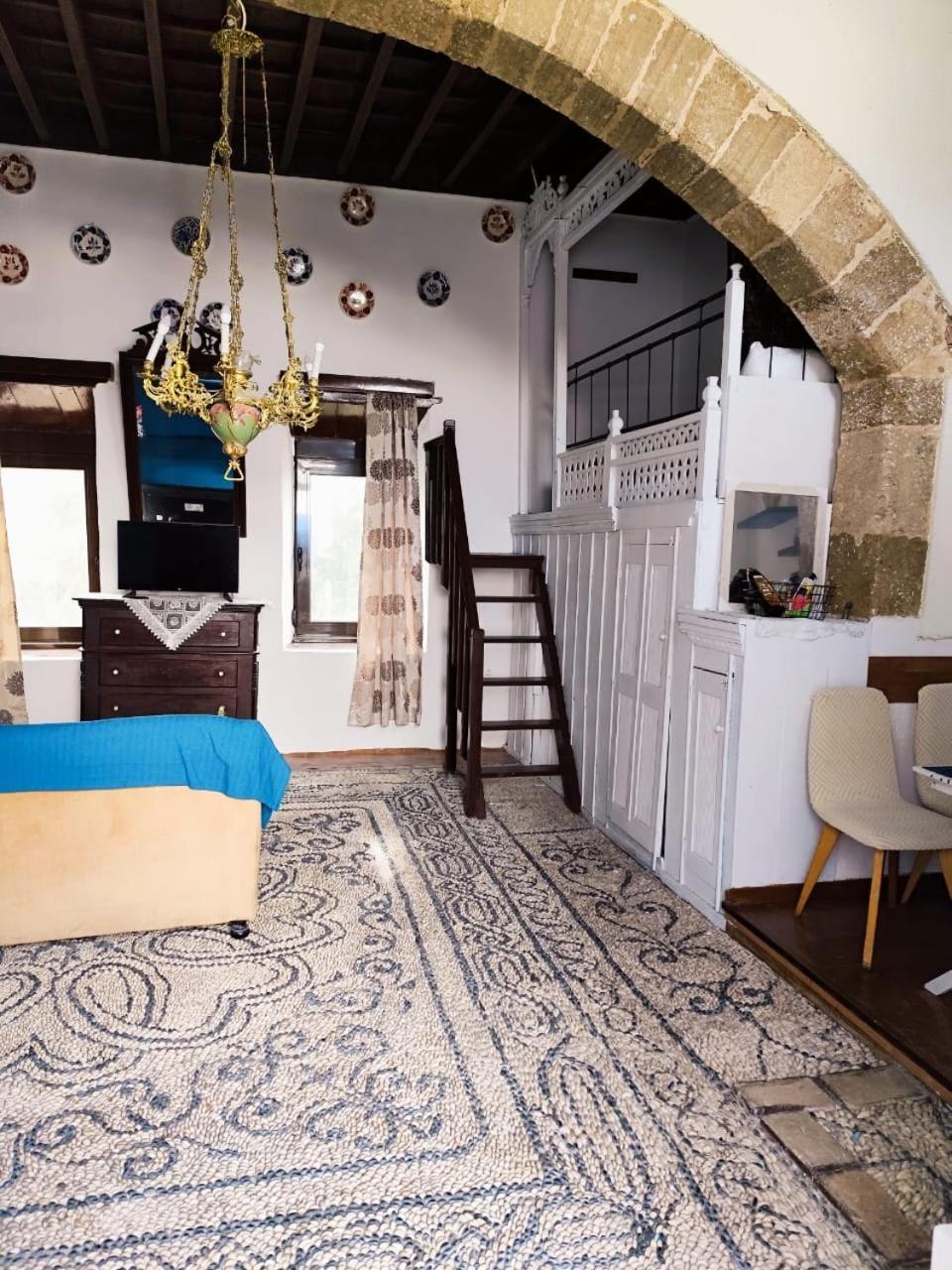 Stam Luxury Traditional House Koszkinú Kültér fotó