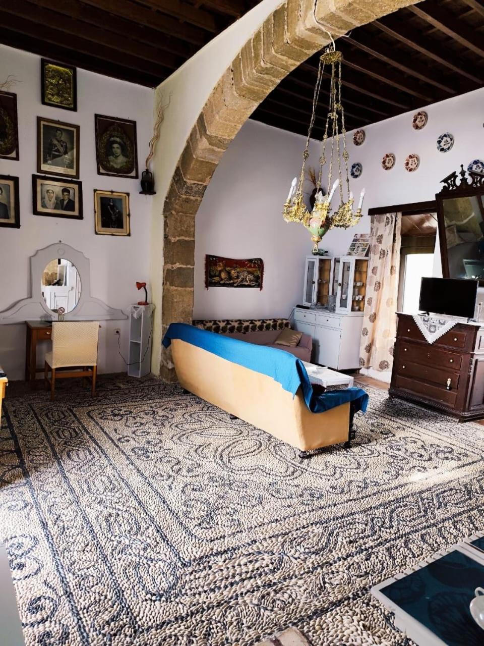 Stam Luxury Traditional House Koszkinú Kültér fotó